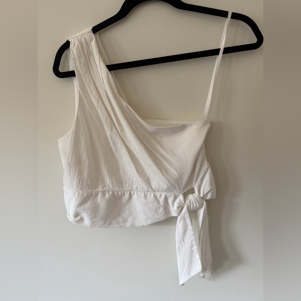Free People One Shoulder Wrap Tie Crop Top White NWT Size M Boho Summ - Picture 2 of 4